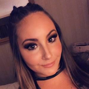 Meet your Posher, Cara